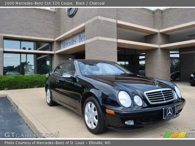 2000 Mercedes-Benz CLK 320 Coupe in Black