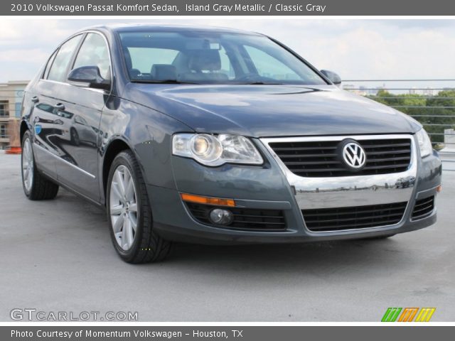 2010 Volkswagen Passat Komfort Sedan in Island Gray Metallic