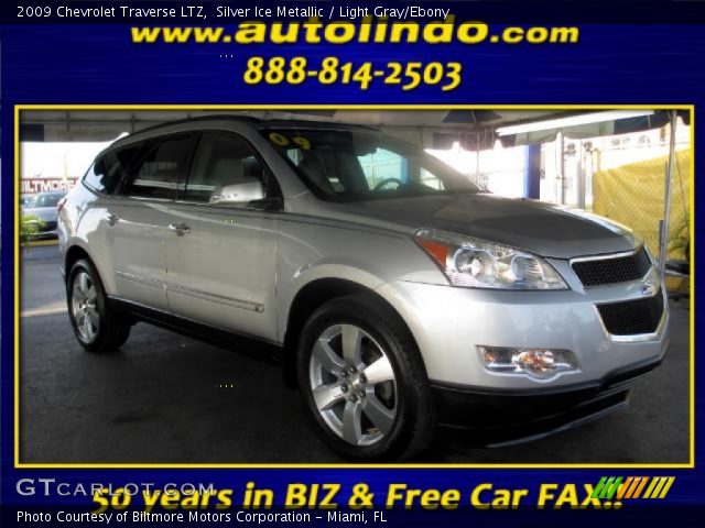 2009 Chevrolet Traverse LTZ in Silver Ice Metallic