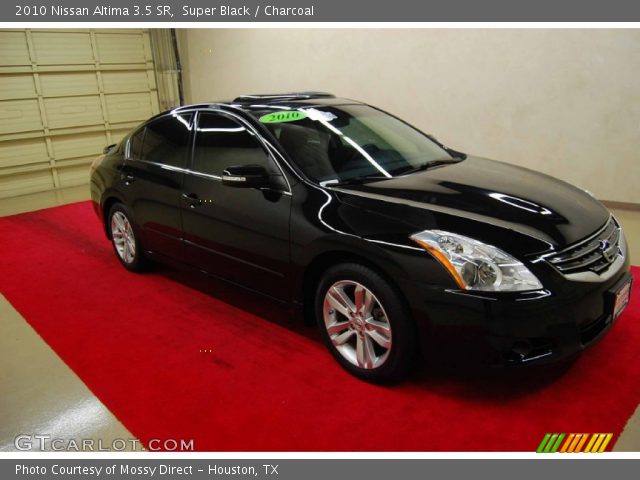 2010 Nissan Altima 3.5 SR in Super Black
