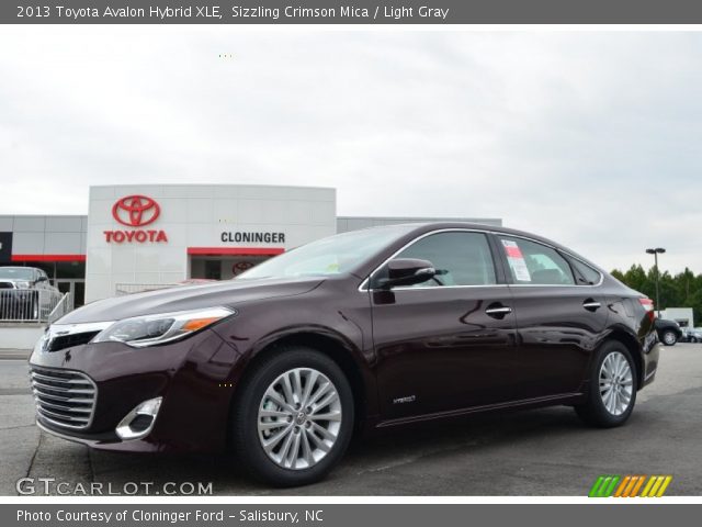 2013 Toyota Avalon Hybrid XLE in Sizzling Crimson Mica
