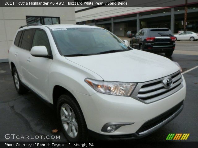 2011 Toyota Highlander V6 4WD in Blizzard White Pearl