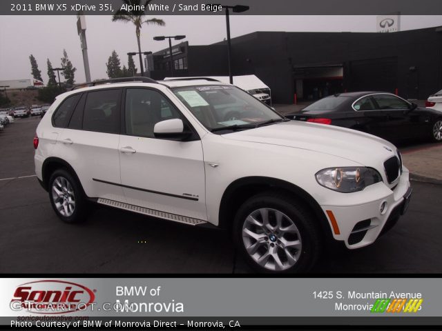 2011 BMW X5 xDrive 35i in Alpine White