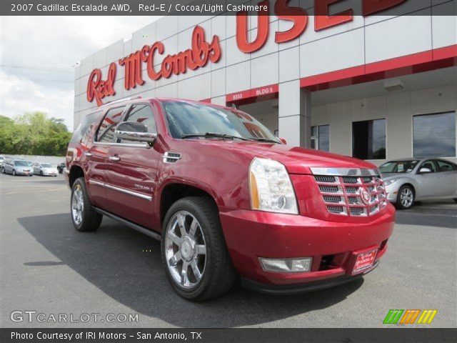 2007 Cadillac Escalade AWD in Red-E