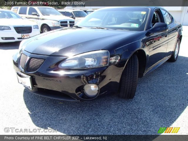 2006 Pontiac Grand Prix Sedan in Black