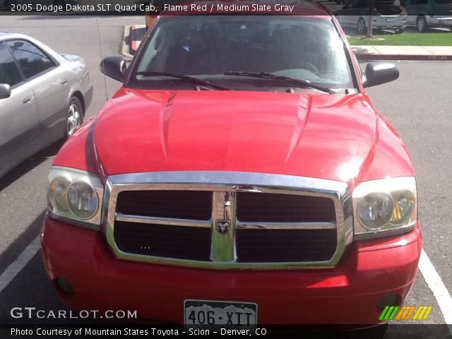 2005 Dodge Dakota SLT Quad Cab in Flame Red