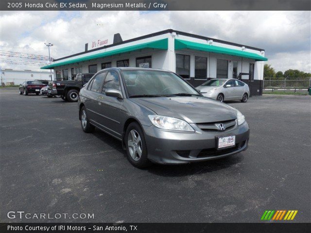 2005 Honda Civic EX Sedan in Magnesium Metallic