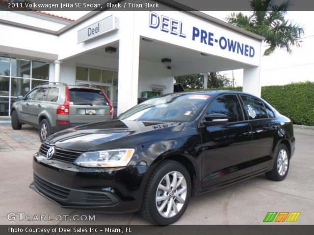 2011 Volkswagen Jetta SE Sedan in Black