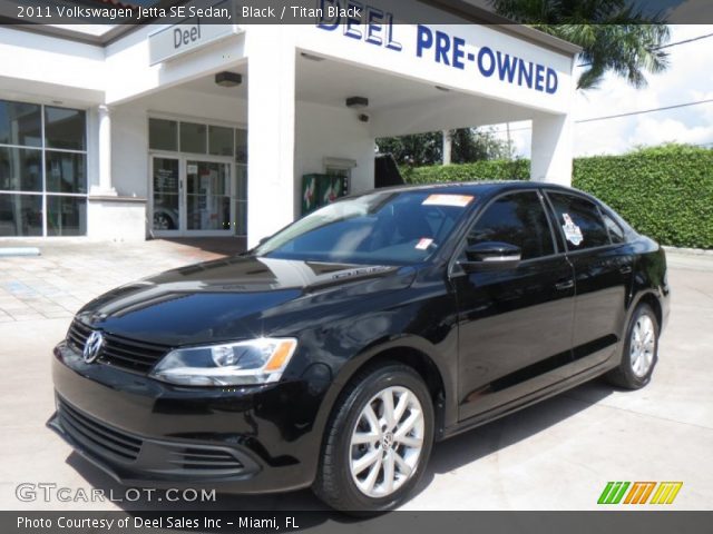 2011 Volkswagen Jetta SE Sedan in Black
