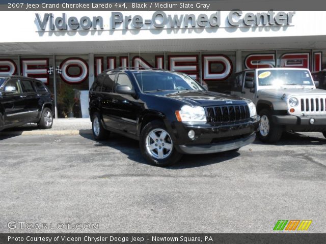 2007 Jeep Grand Cherokee Laredo 4x4 in Black