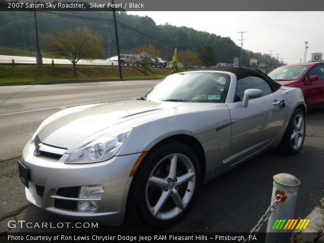 2007 Saturn Sky Roadster in Silver Pearl