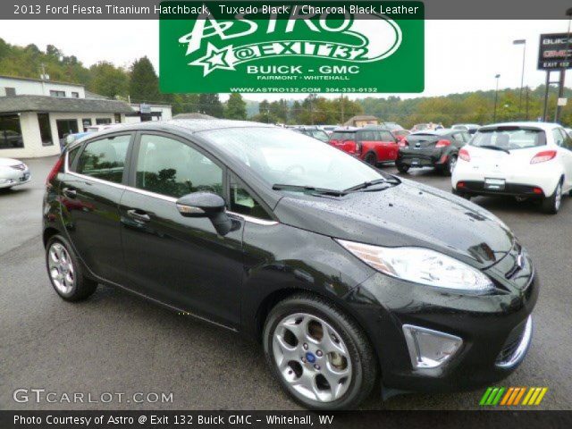 2013 Ford Fiesta Titanium Hatchback in Tuxedo Black
