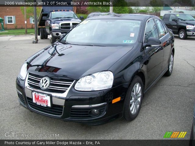 2006 Volkswagen Jetta 2.0T Sedan in Black