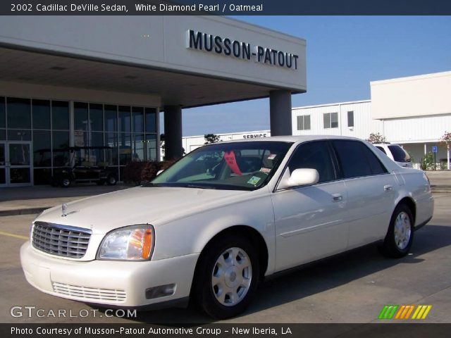 2002 Cadillac DeVille Sedan in White Diamond Pearl