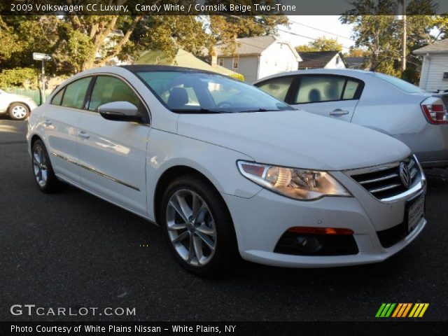 2009 Volkswagen CC Luxury in Candy White