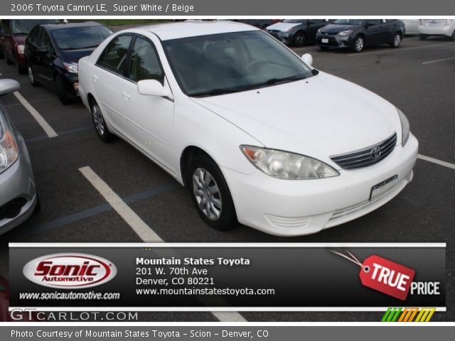 2006 Toyota Camry LE in Super White