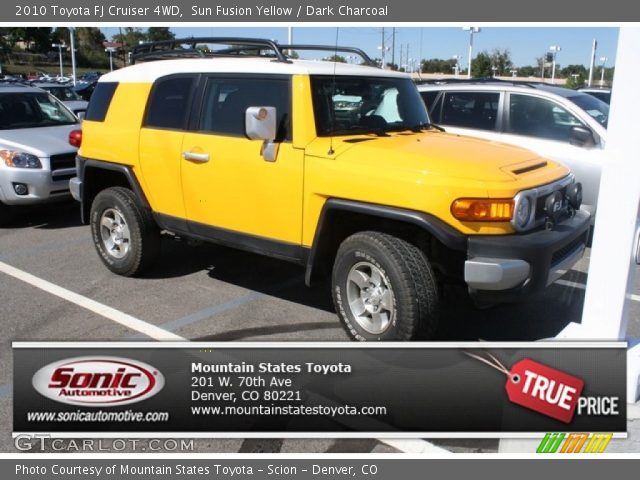 2010 Toyota FJ Cruiser 4WD in Sun Fusion Yellow