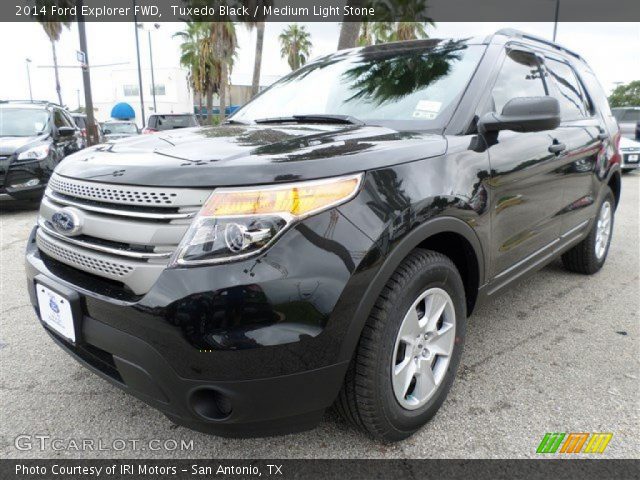 2014 Ford Explorer FWD in Tuxedo Black