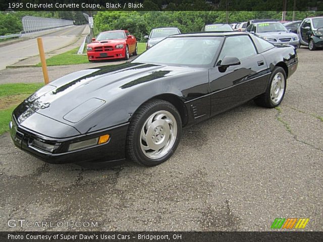 1995 Chevrolet Corvette Coupe in Black