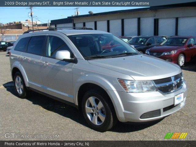 2009 Dodge Journey SXT in Bright Silver Metallic