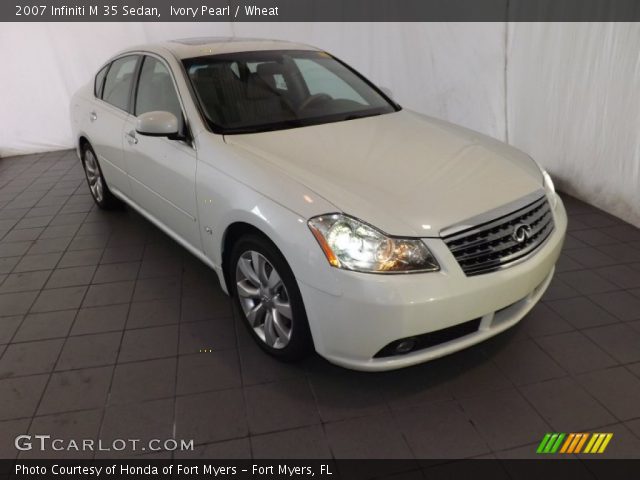 2007 Infiniti M 35 Sedan in Ivory Pearl