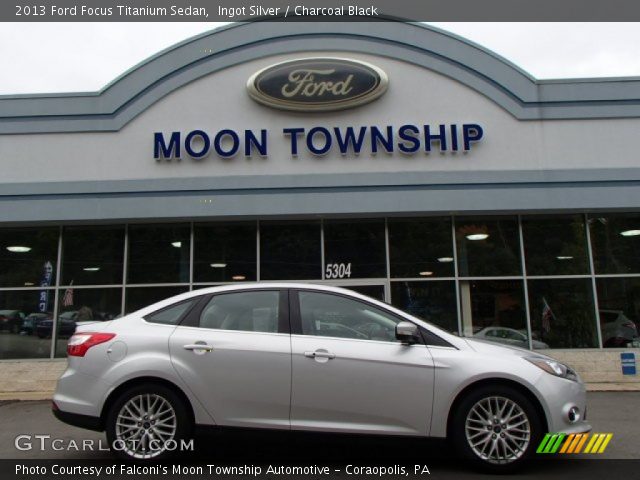 2013 Ford Focus Titanium Sedan in Ingot Silver