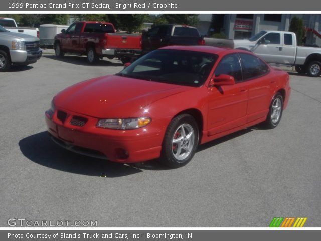 1999 Pontiac Grand Prix GT Sedan in Bright Red