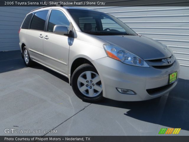 2006 Toyota Sienna XLE in Silver Shadow Pearl