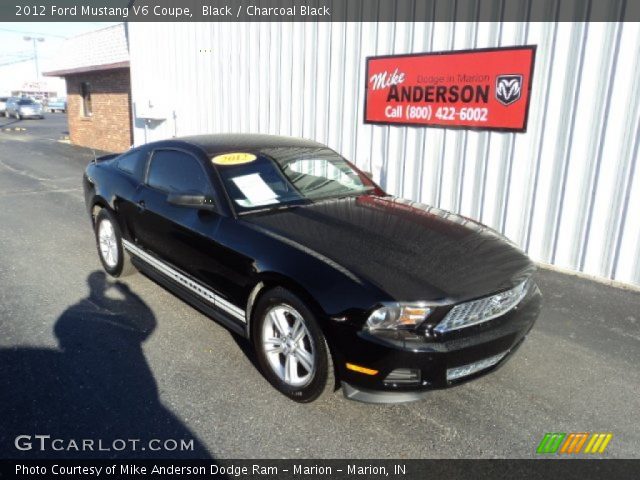 2012 Ford Mustang V6 Coupe in Black