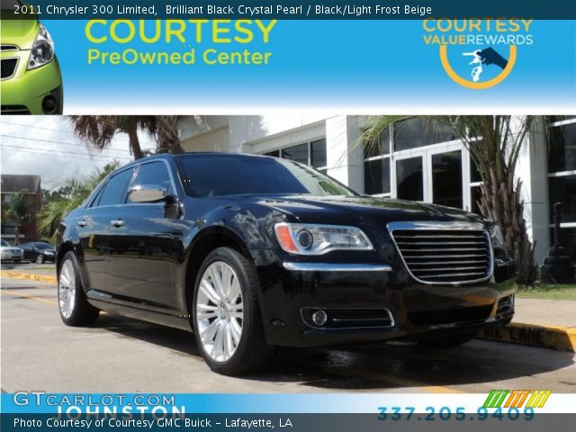 2011 Chrysler 300 Limited in Brilliant Black Crystal Pearl