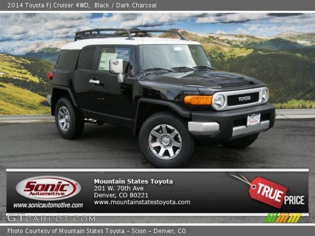 2014 Toyota FJ Cruiser 4WD in Black