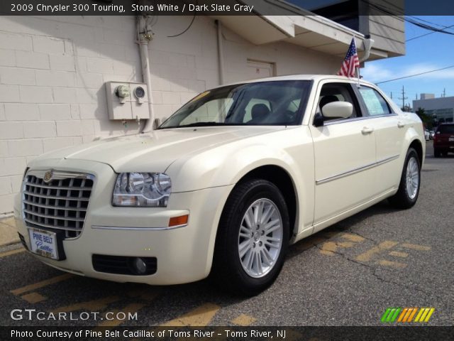 2009 Chrysler 300 Touring in Stone White