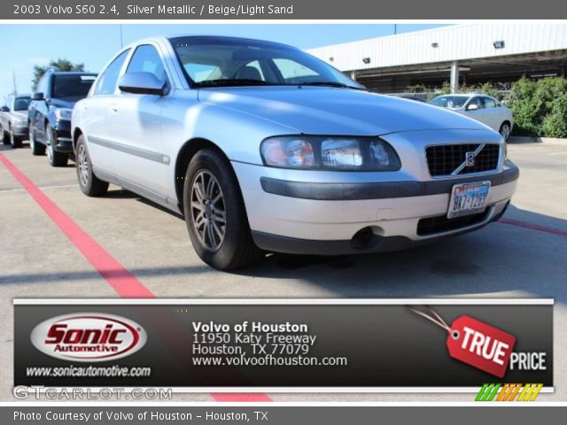 2003 Volvo S60 2.4 in Silver Metallic