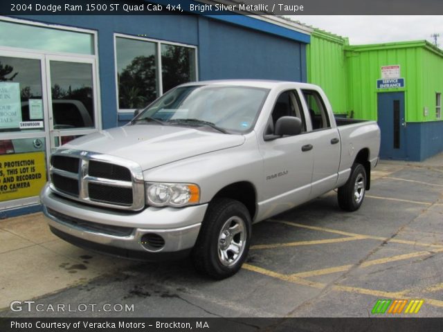 2004 Dodge Ram 1500 ST Quad Cab 4x4 in Bright Silver Metallic