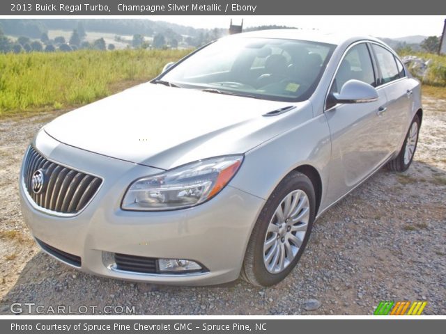 2013 Buick Regal Turbo in Champagne Silver Metallic
