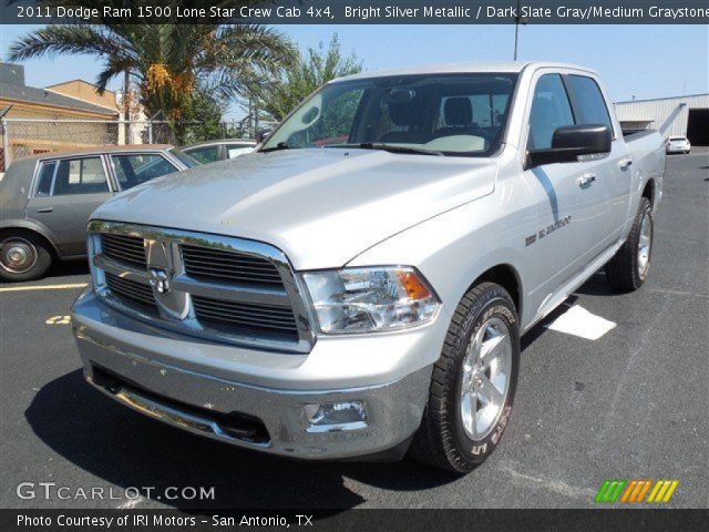 2011 Dodge Ram 1500 Lone Star Crew Cab 4x4 in Bright Silver Metallic