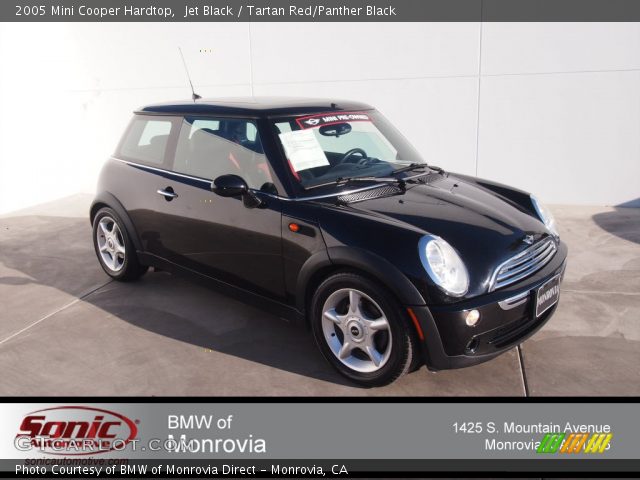 2005 Mini Cooper Hardtop in Jet Black
