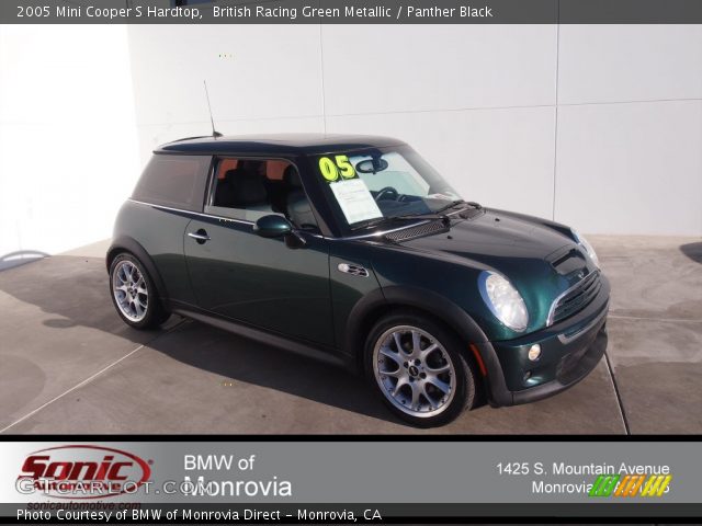 2005 Mini Cooper S Hardtop in British Racing Green Metallic