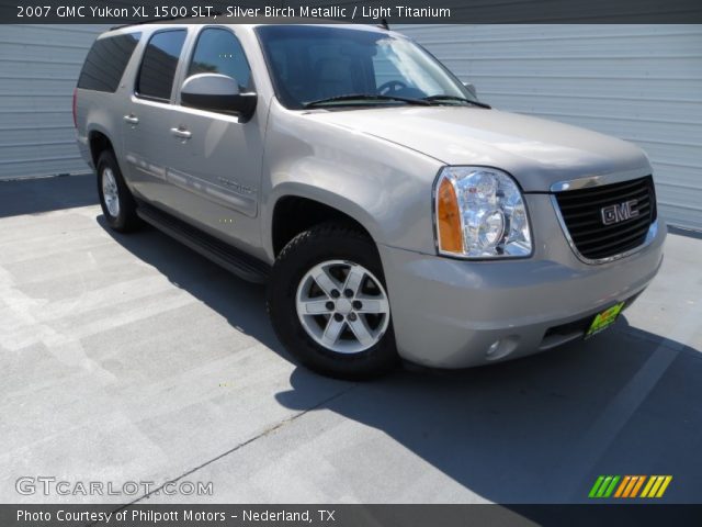 2007 GMC Yukon XL 1500 SLT in Silver Birch Metallic