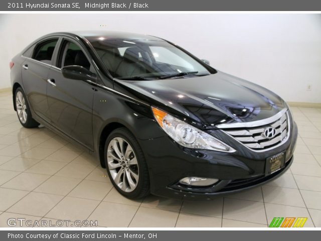 2011 Hyundai Sonata SE in Midnight Black