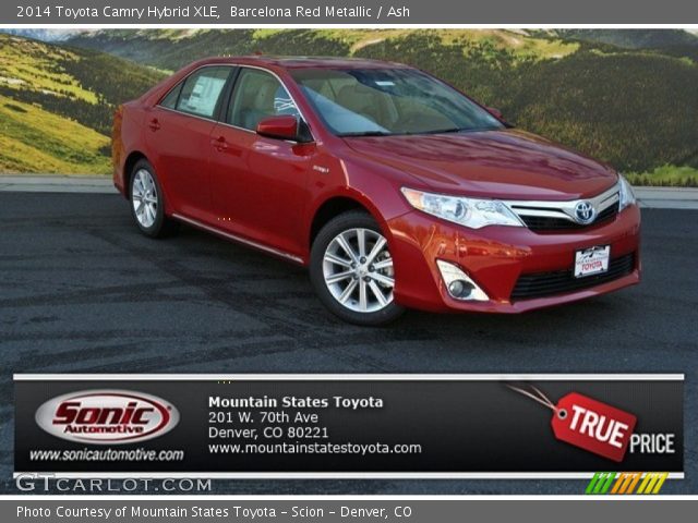 2014 Toyota Camry Hybrid XLE in Barcelona Red Metallic