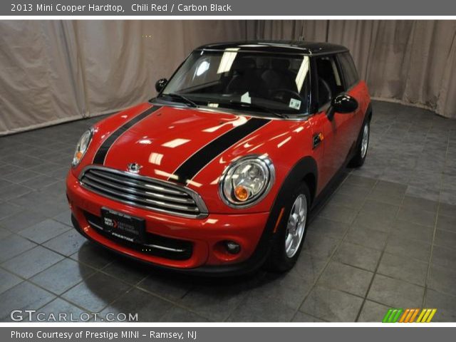 2013 Mini Cooper Hardtop in Chili Red