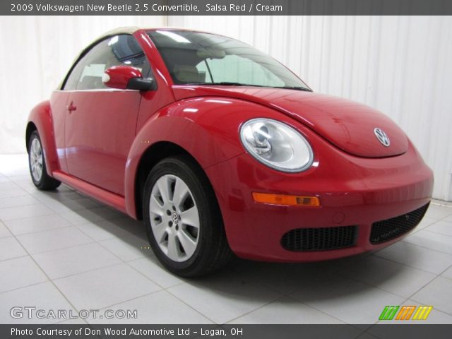 2009 Volkswagen New Beetle 2.5 Convertible in Salsa Red