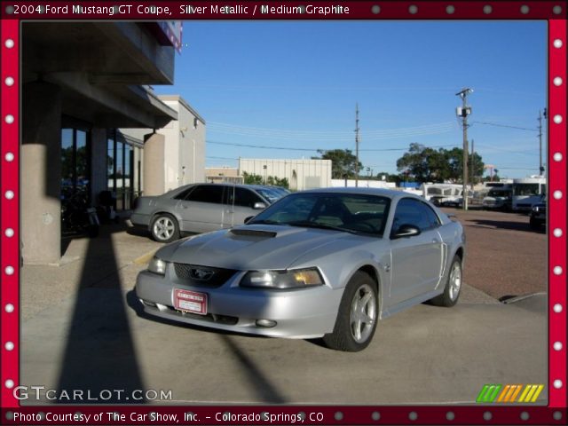 2004 Ford Mustang GT Coupe in Silver Metallic