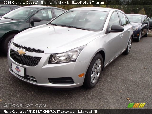 2014 Chevrolet Cruze LS in Silver Ice Metallic