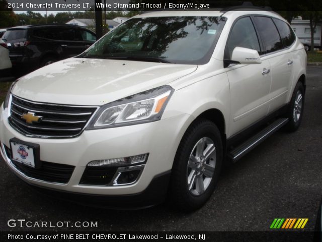 2014 Chevrolet Traverse LT in White Diamond Tricoat