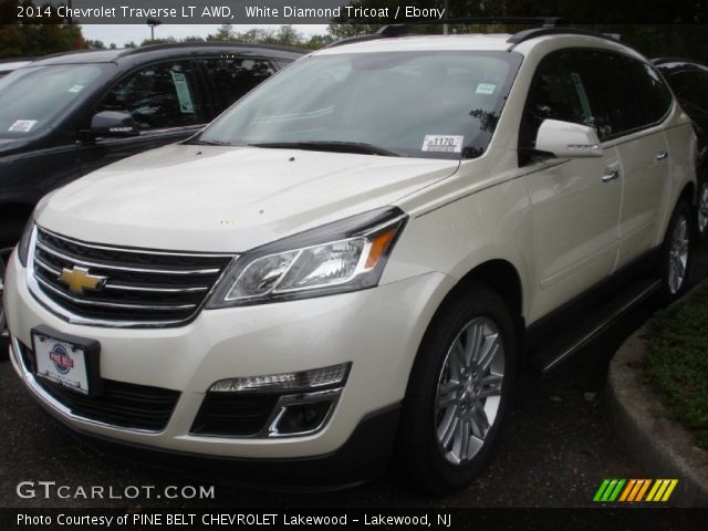 2014 Chevrolet Traverse LT AWD in White Diamond Tricoat