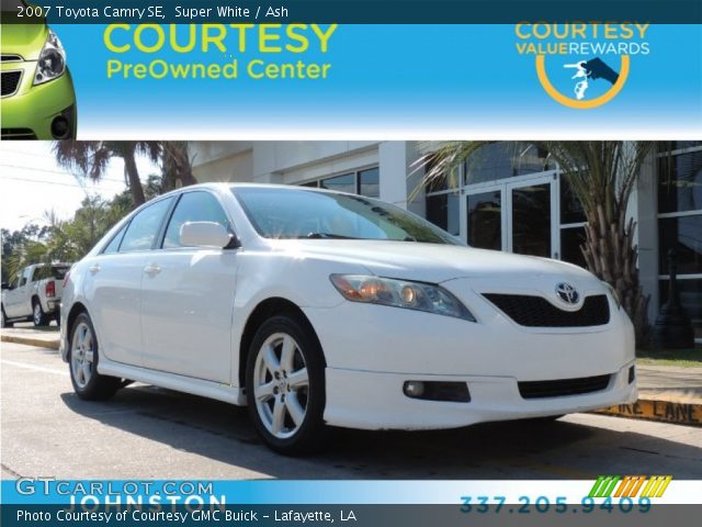 2007 Toyota Camry SE in Super White