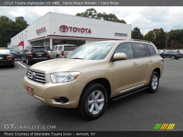 2010 Toyota Highlander V6 4WD in Sandy Beach Metallic