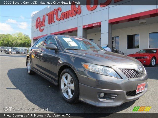 2011 Toyota Camry SE in Magnetic Gray Metallic